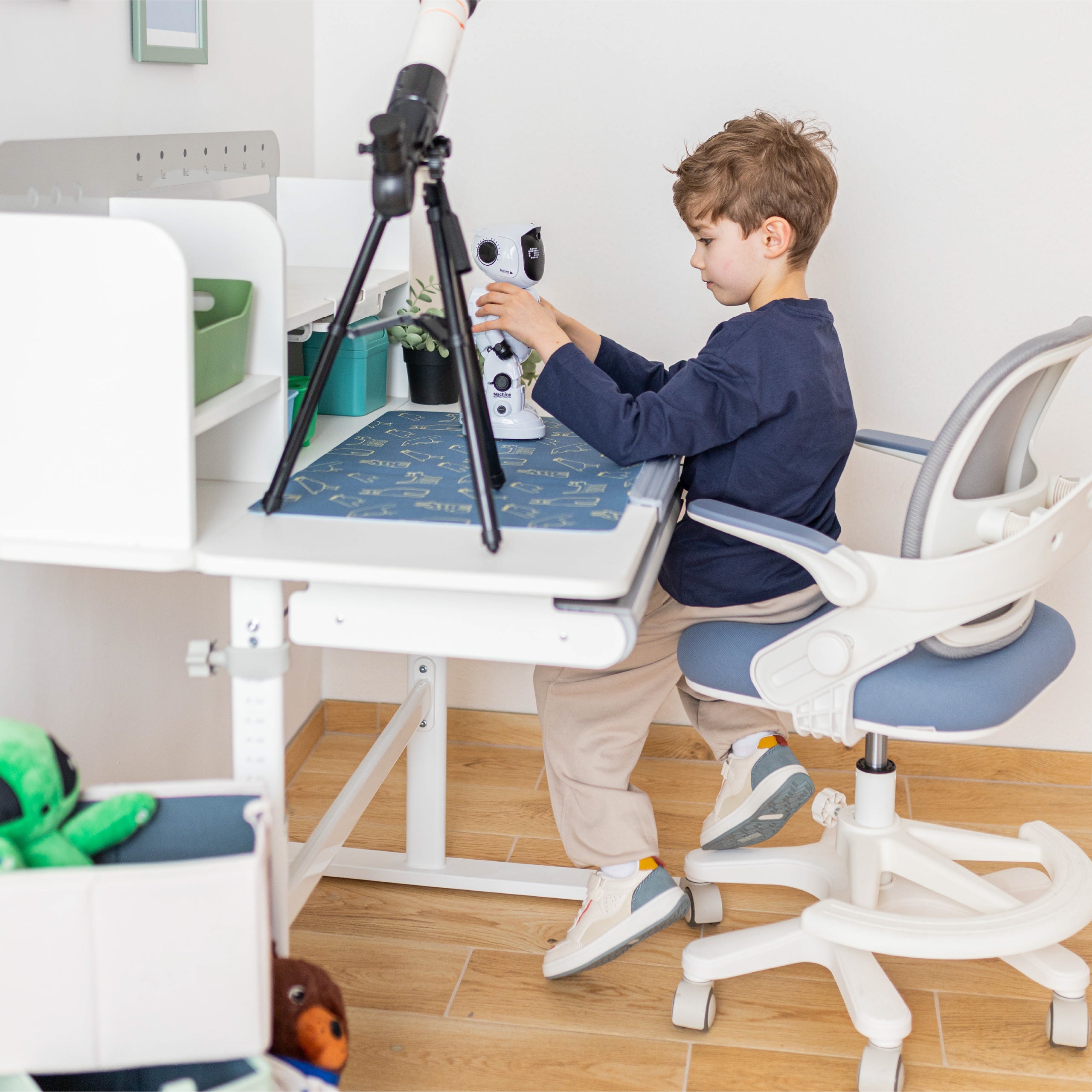 Ergonomisch kinderbureau Mark Adler Study 5.0 Grey 90 cm