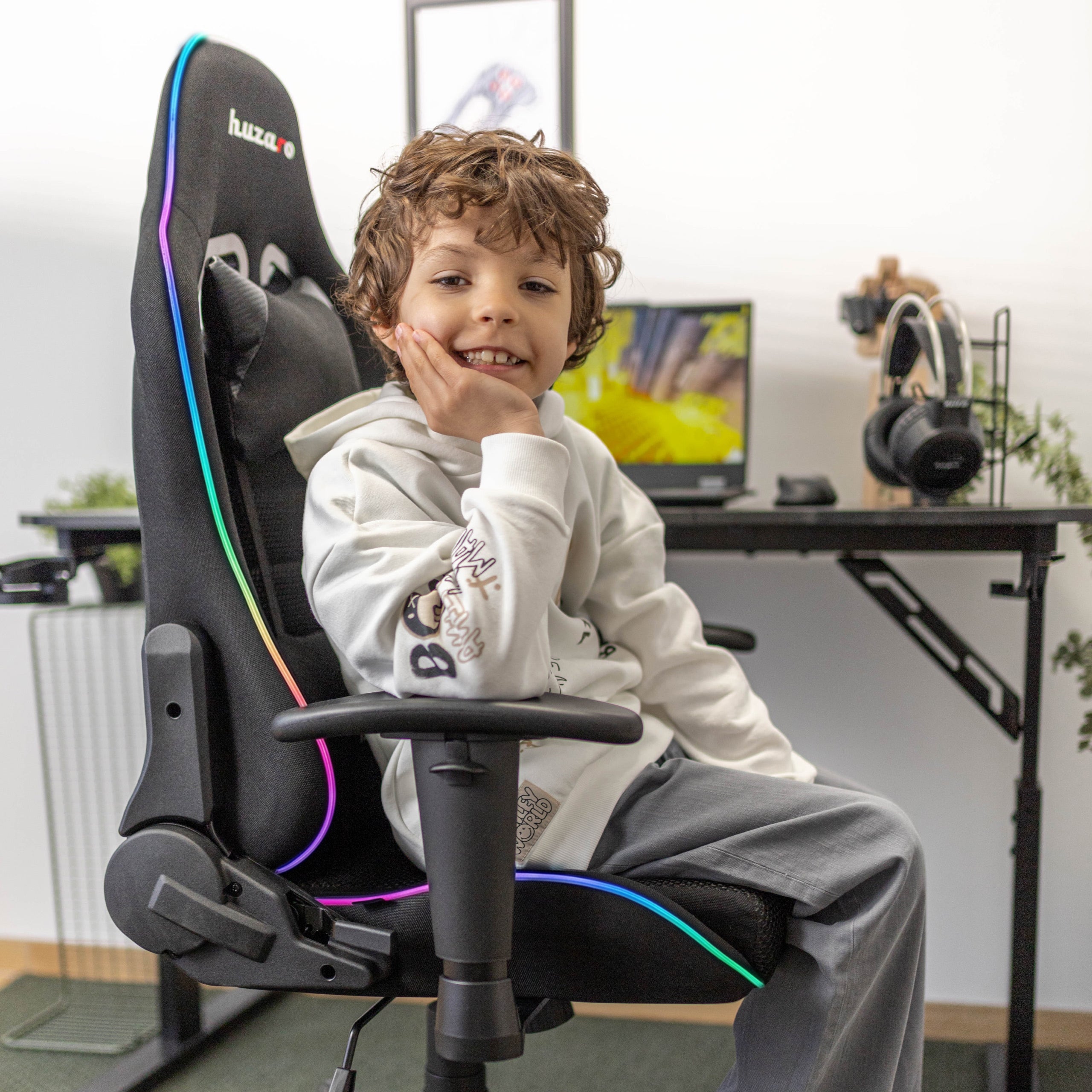 HUZARO RANGER 6.0 RGB Mesh gamingstoel voor kinderen